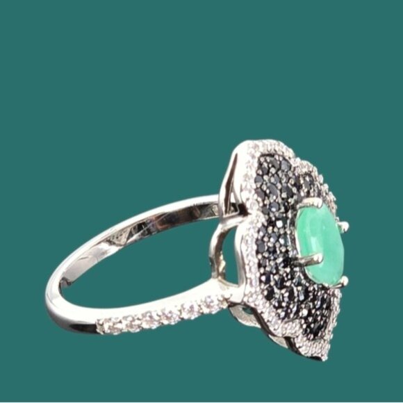 925 Sterling Silver Ring Sz 8 with Natural Emerald 5x7mm & Blk Spinel Gems - Picture 4 of 9